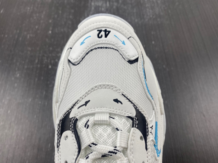 TRIPLES TRAINER SNEAKERS 2000098