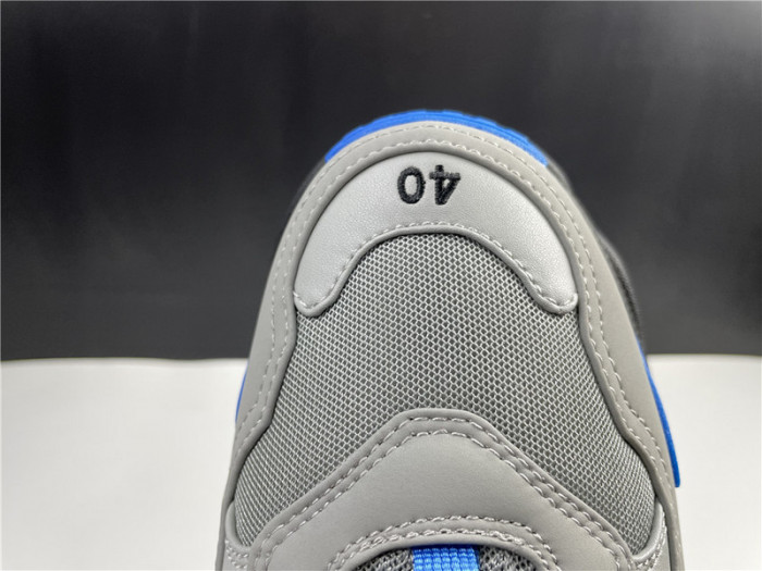 TRIPLES TRAINER SNEAKERS 2000033