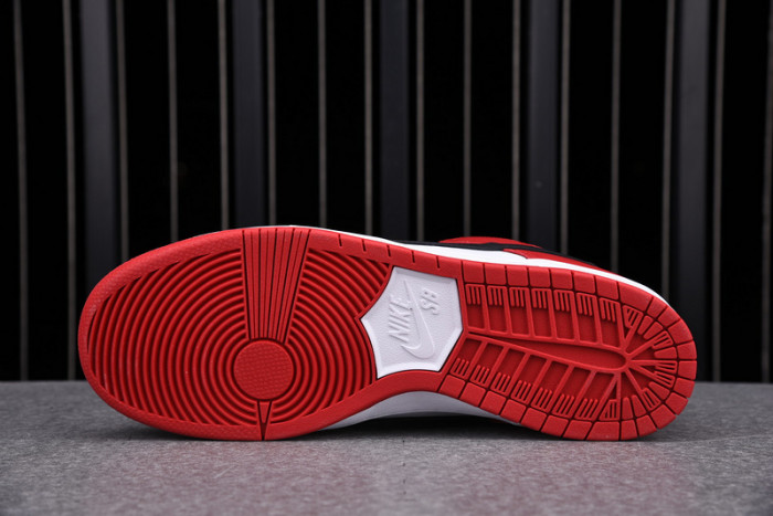 Nike SB Dunk Low Chicago BQ6817-600