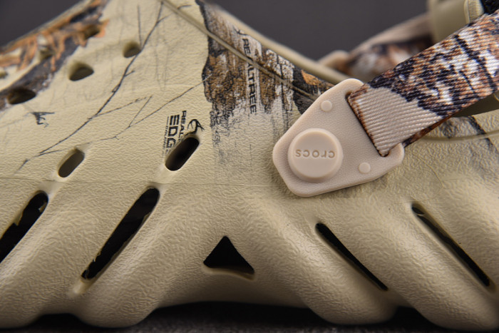 Cr*0*s x salehe bembury c00012