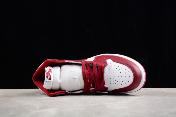 Air Jordan 1 High OG “Team Red” DZ5485-160