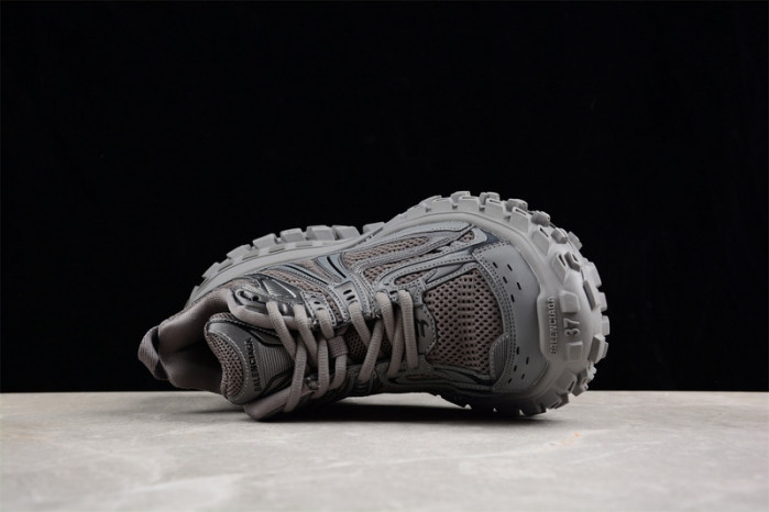 DEFENDER SNEAKER DS022