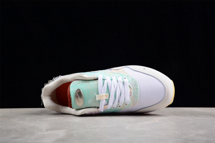 NIKE AIR MAX 1 METAL CHARMS FJ7734-101