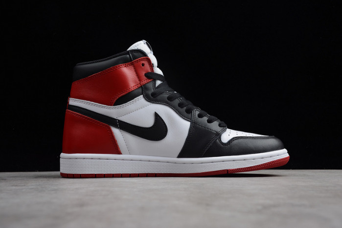 AIR JORDAN 1 High OG “Black Toe” white/ black-varsity red 555088-125