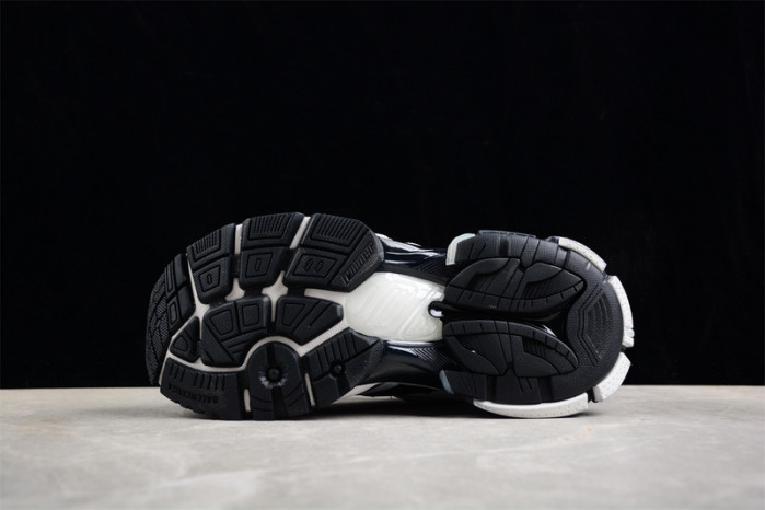 RUNNER SNEAKER RS090