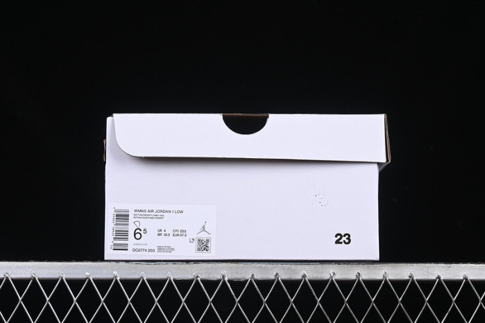 Wmns AIR Jordan 1 Low 