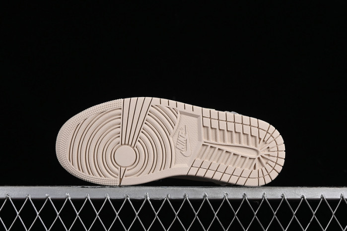 AIR JORDAN 1 LOW METHOD OF MAKE “LEGEND LIGHT BROWN” FN5032-200