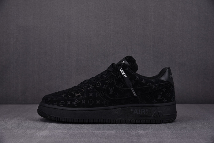 l**is V*t*n x air force 1 low 