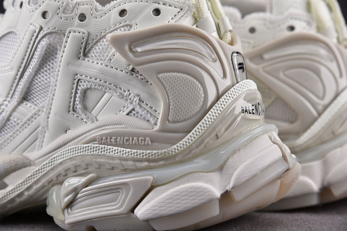 RUNNER SNEAKER RS028