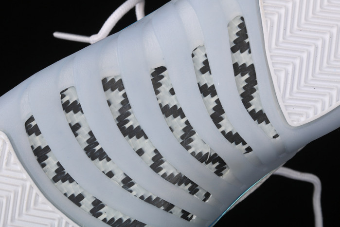 AIR JORDAN 12 RETRO LOW EASTER DB0733-190