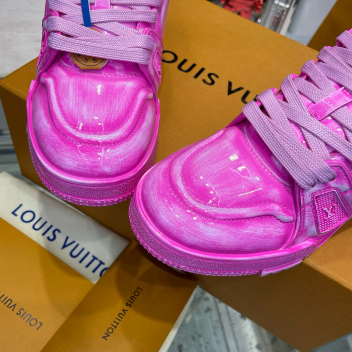 LV SNEAKER LV-000510