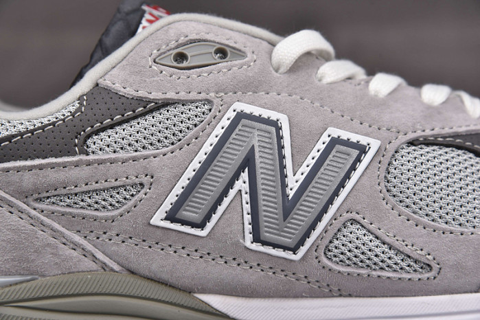 NEW BALANCE SNEAKER NB033