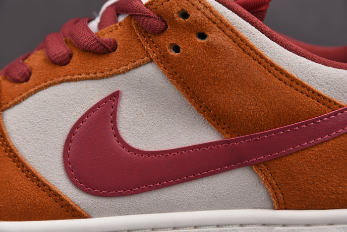 NIKE SB DUNK LOW PRO DAEK RUSSET CEDAR BQ6817-202
