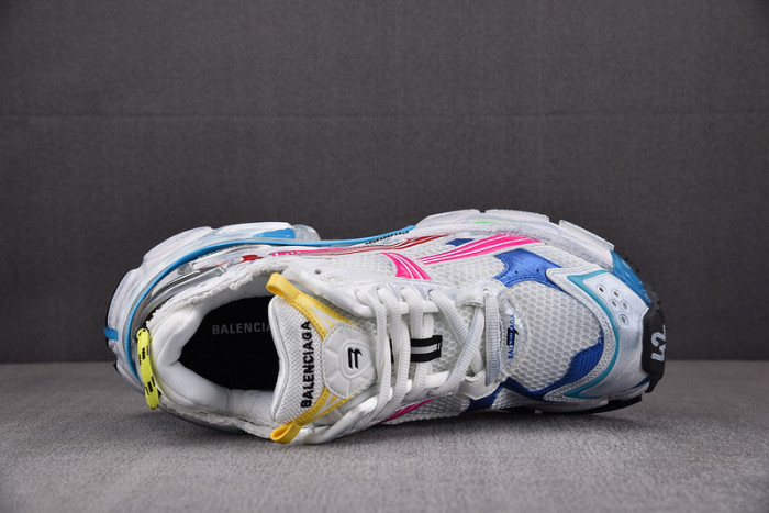 RUNNER SNEAKER RS052