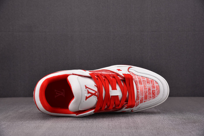 LV SNEAKER LV-000117