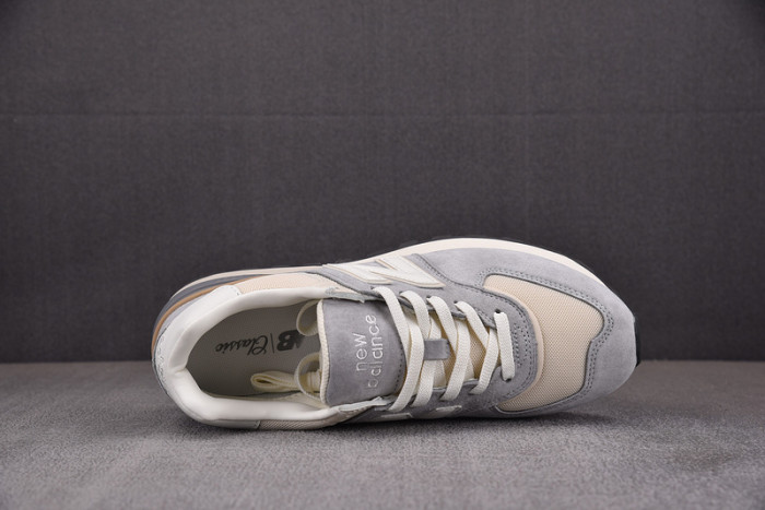 NEW BALANCE SNEAKER NB092