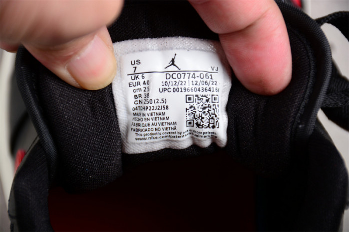 AIR JORDAN 1 LOW BRED SAIL WMNS DC0774-061