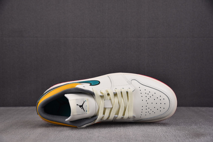 Air Jordan 1 Low Premium 