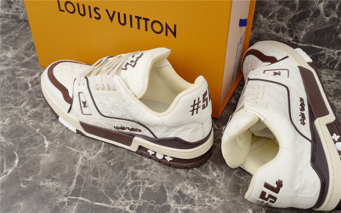 LV SNEAKER LV-000149