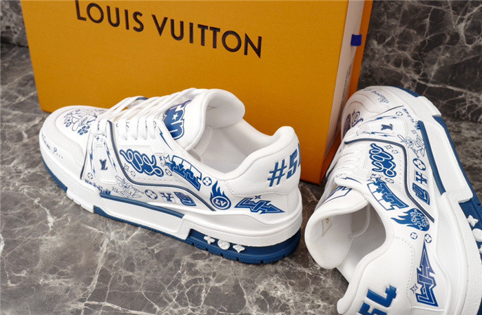 LV SNEAKER LV-000150