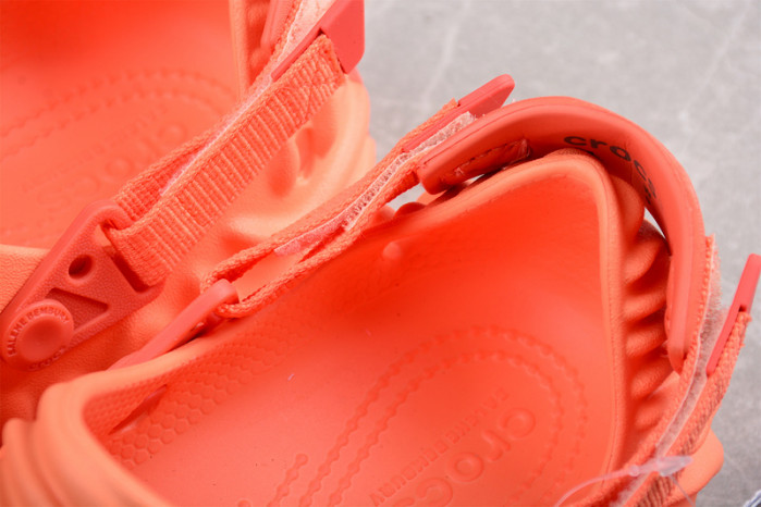 Cr*0*s x salehe bembury c00001