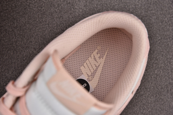 NIKE SB DUNK LOW ORANGE PEARL DD1503-102