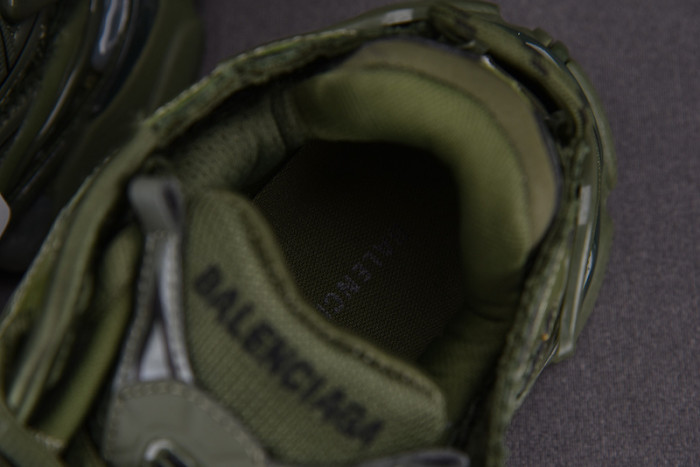 RUNNER SNEAKER RS018