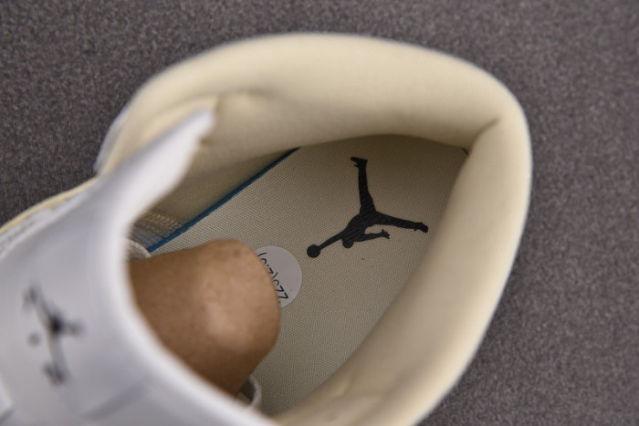 Jordan 1 Mid Coconut Milk (W) BQ6472-121