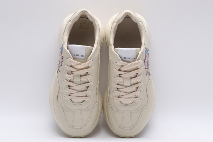 G*u*i* trainer sneaker122