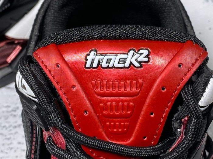 TRACK SNEAKER TS140