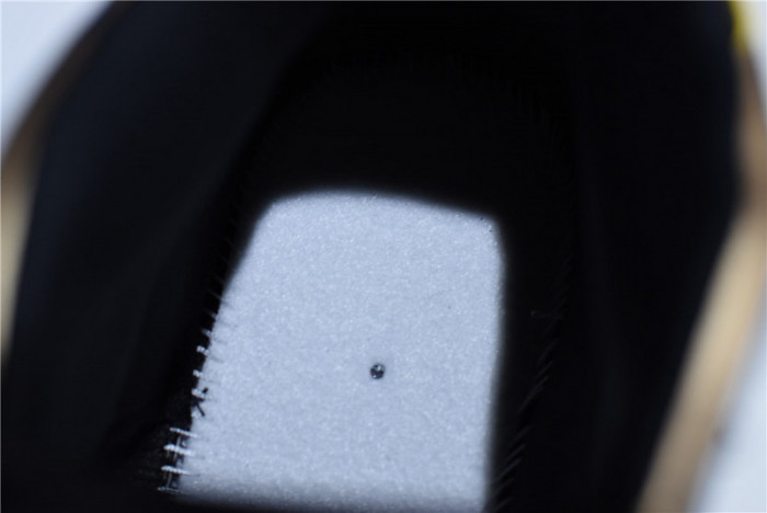 Nike Air More Uptempo France AV3810-001