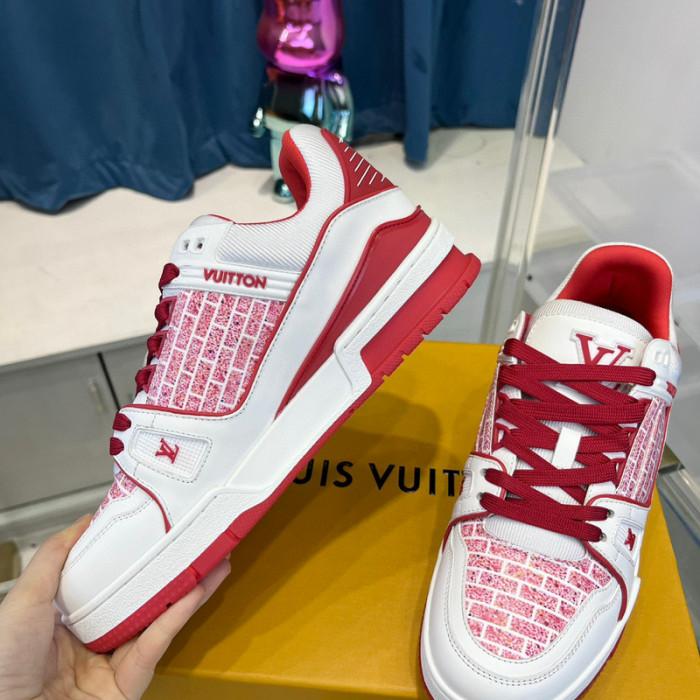 LV SNEAKER LV-000406
