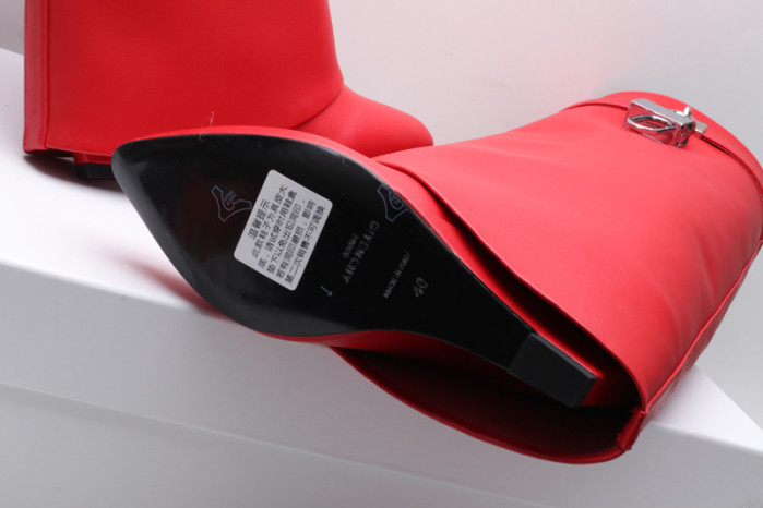 GIVENCHY BOOST GB 000001