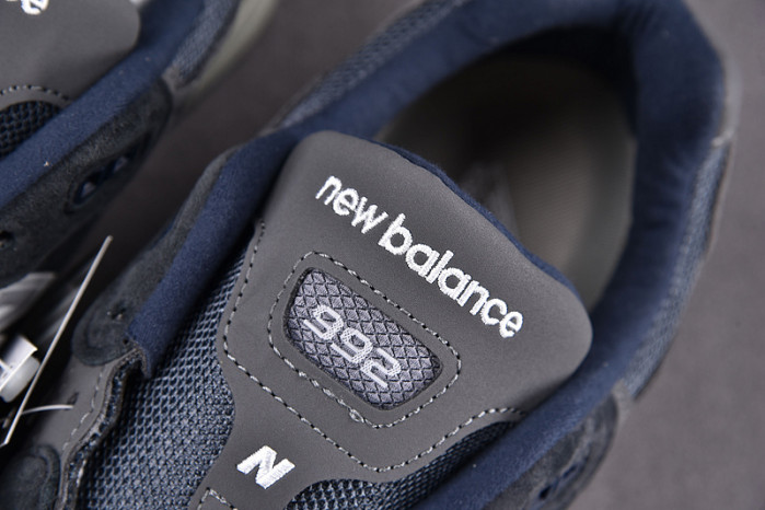 NEW BALANCE SNEAKER NB024