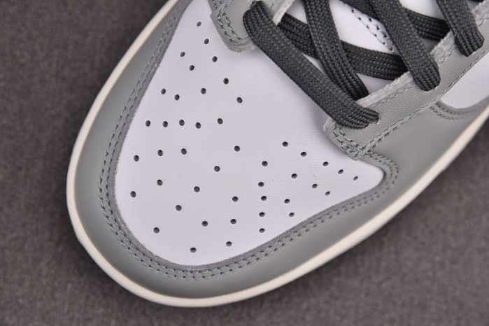 Nike Dunk Low Light Smoke Grey DD1503-117