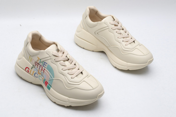 G*u*i* trainer sneaker108