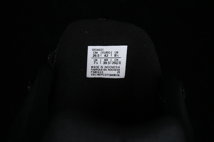 As*ic*s gel quantum 180 7 