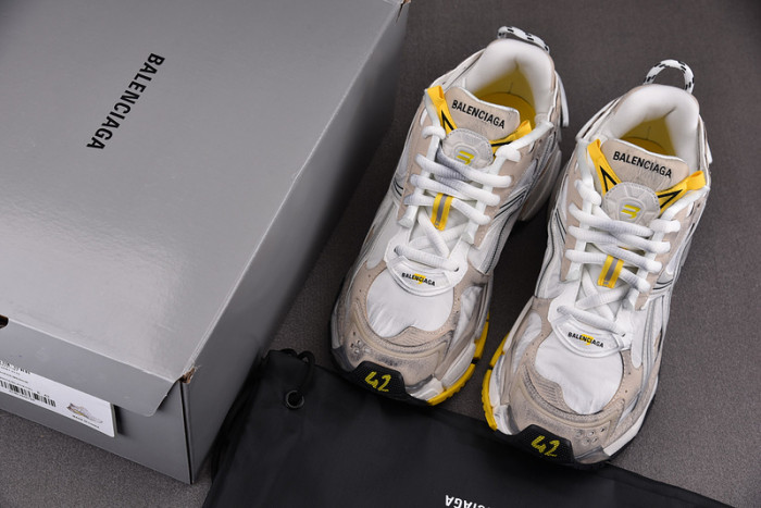 RUNNER SNEAKER RS045