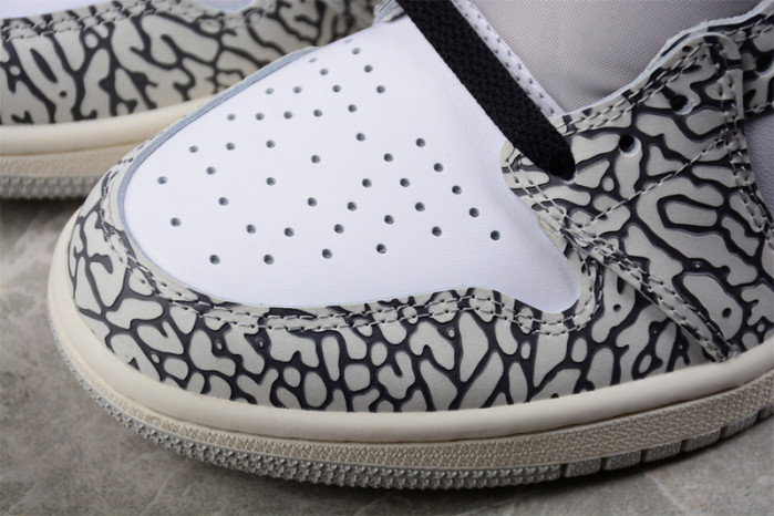 Jordan 1 Retro High OG White Cement DZ5485-052