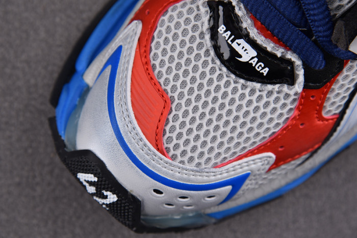 RUNNER SNEAKER RS049