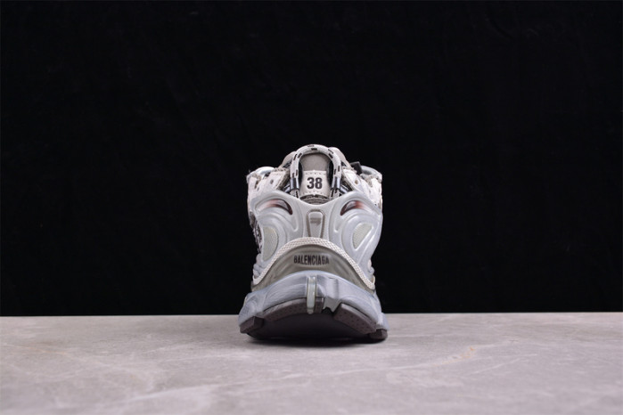 RUNNER SNEAKER RS079