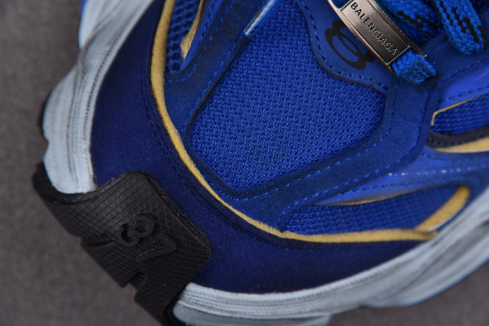 BALENCIAGA CARGO SNEAKERS 