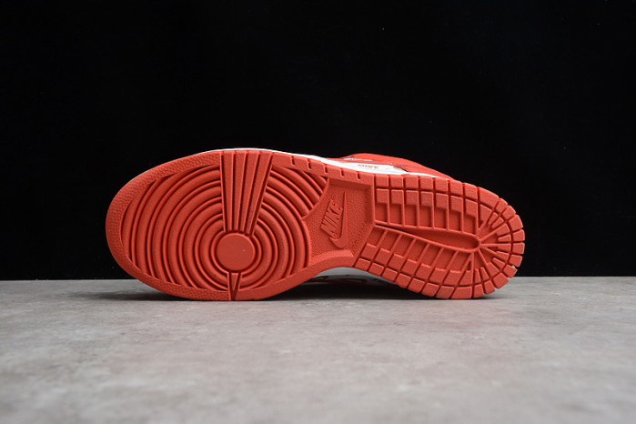 nike sb dunk low S*p*e x nike red dh3228-161
