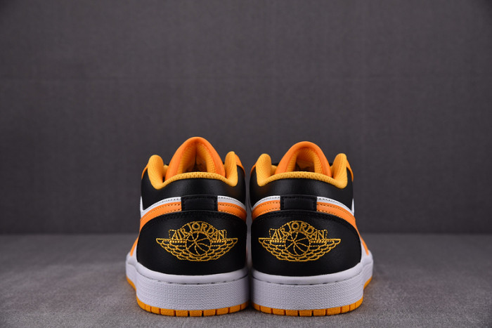 Jordan 1 Low Taxi 553558-701