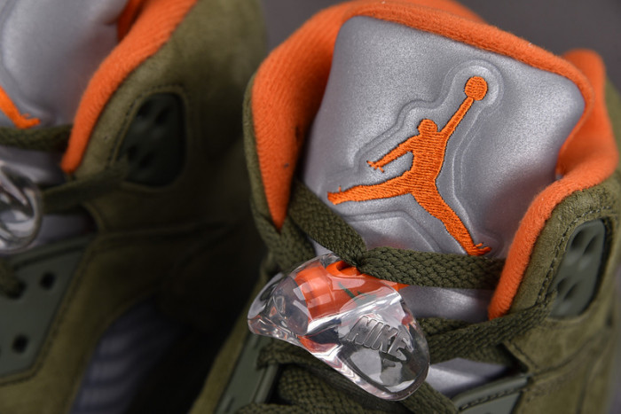 AIR JORDAN 5 "OLIVE" DD0587-308