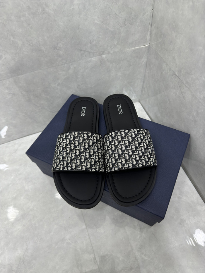 DIO*R SANDALS H00037