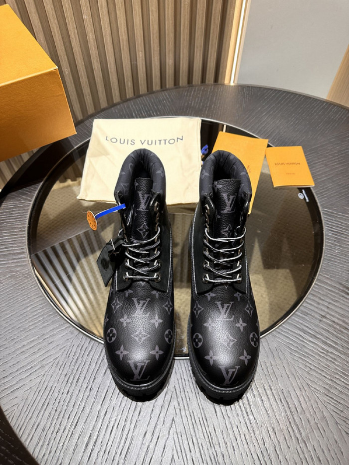 LV BOOTS L000020