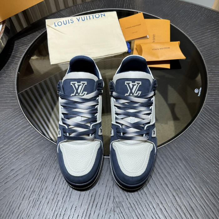 LV TRAINER SNEAKER LV-000605
