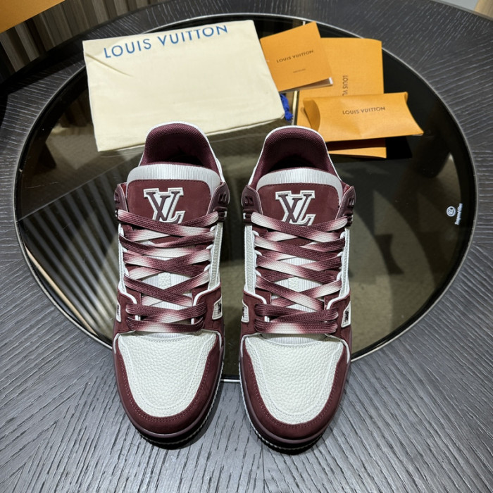LV TRAINER SNEAKER LV-000606