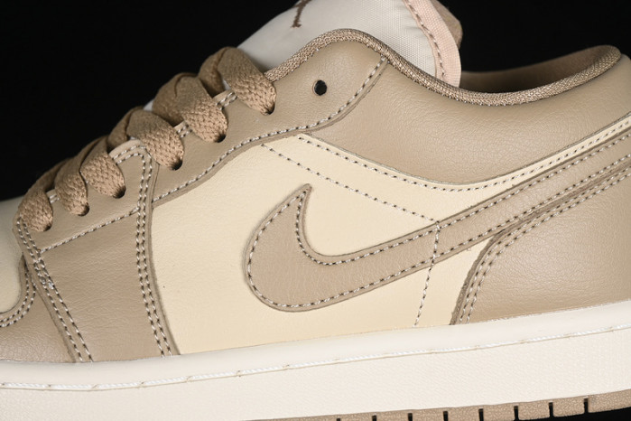 Wmns AIR Jordan 1 Low 